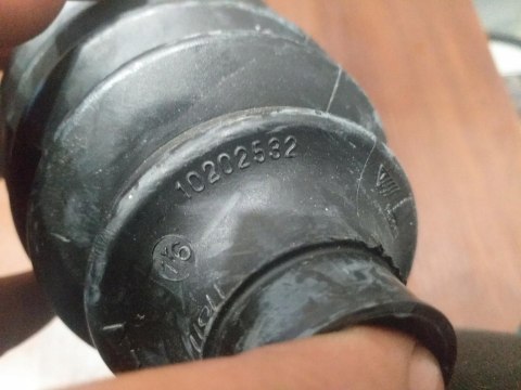 OSŁONA PRZEGUBU PÓŁOSI NAPĘDOWEJ 10202532