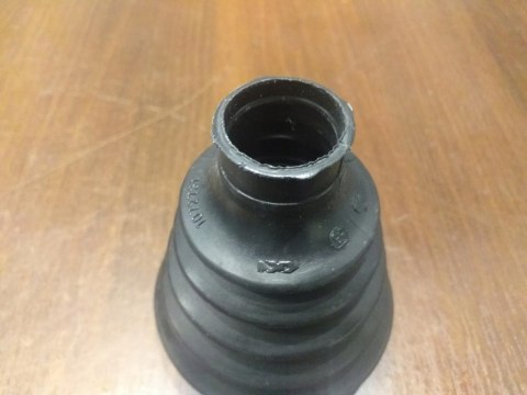 OSŁONA PRZEGUBU PÓŁOSI NAPĘDOWEJ 1072731 OSŁONA PRZEGUBU PÓŁOSI NAPĘDOWEJ 1072731