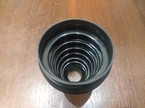 OSŁONA PRZEGUBU PÓŁOSI NAPĘDOWEJ 1F9059 OSŁONA PRZEGUBU PÓŁOSI NAPĘDOWEJ 1F9059