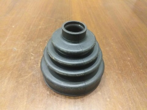 OSŁONA PRZEGUBU PÓŁOSI NAPĘDOWEJ 2X640-5 OSŁONA PRZEGUBU PÓŁOSI NAPĘDOWEJ 2X640-5