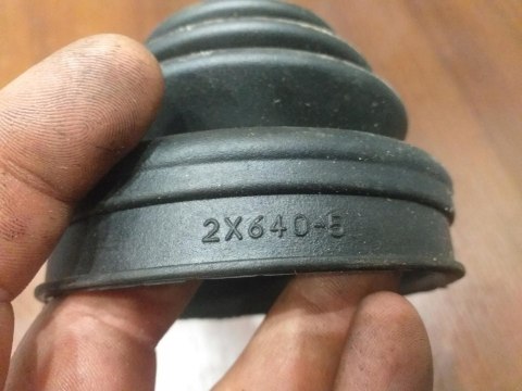 OSŁONA PRZEGUBU PÓŁOSI NAPĘDOWEJ 2X640-5 OSŁONA PRZEGUBU PÓŁOSI NAPĘDOWEJ 2X640-5