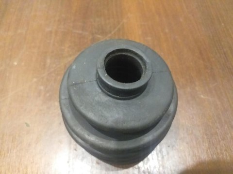OSŁONA PRZEGUBU PÓŁOSI NAPĘDOWEJ BT-1148