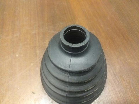 OSŁONA PRZEGUBU PÓŁOSI NAPĘDOWEJ BT-163 OSŁONA PRZEGUBU PÓŁOSI NAPĘDOWEJ BT-163