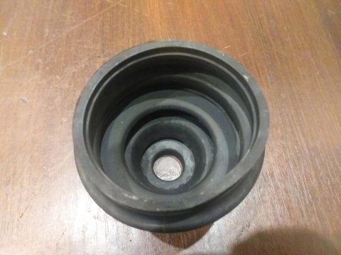 OSŁONA PRZEGUBU PÓŁOSI NAPĘDOWEJ BT-70