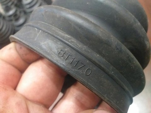 OSŁONA PRZEGUBU PÓŁOSI NAPĘDOWEJ BT117.0