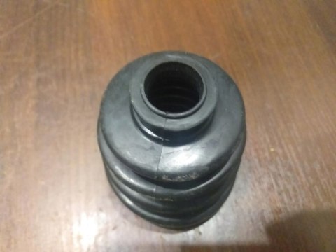 OSŁONA PRZEGUBU PÓŁOSI NAPĘDOWEJ C-6024
