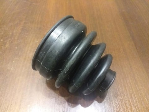 OSŁONA PRZEGUBU PÓŁOSI NAPĘDOWEJ C-6034