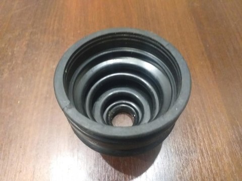 OSŁONA PRZEGUBU PÓŁOSI NAPĘDOWEJ C-6034