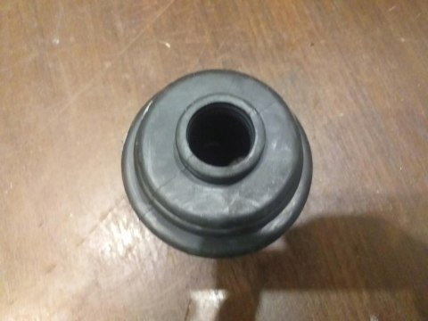 OSŁONA PRZEGUBU PÓŁOSI NAPĘDOWEJ C-6116