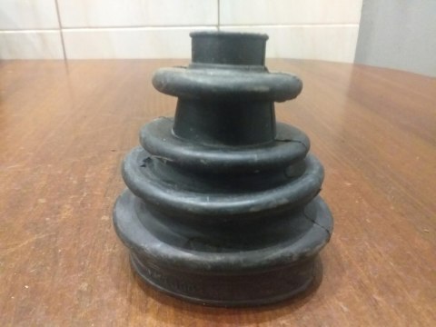 OSŁONA PRZEGUBU PÓŁOSI NAPĘDOWEJ LKTB002