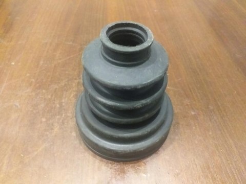 OSŁONA PRZEGUBU PÓŁOSI NAPĘDOWEJ LKTB003