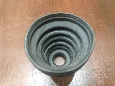 OSŁONA PRZEGUBU PÓŁOSI NAPĘDOWEJ LKTB004