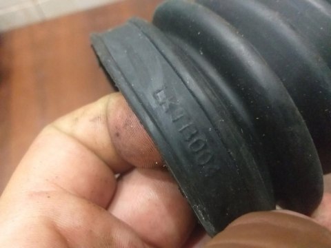 OSŁONA PRZEGUBU PÓŁOSI NAPĘDOWEJ LKTB004