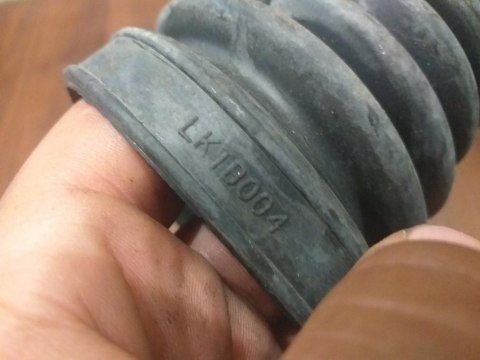 OSŁONA PRZEGUBU PÓŁOSI NAPĘDOWEJ LKTB004