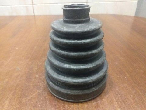 OSŁONA PRZEGUBU PÓŁOSI NAPĘDOWEJ LKTB004