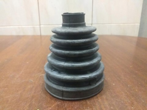 OSŁONA PRZEGUBU PÓŁOSI NAPĘDOWEJ LKTB004