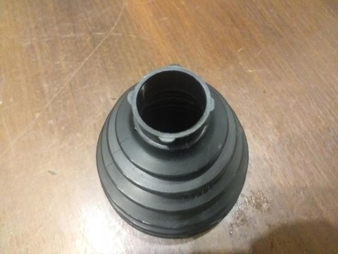 OSŁONA PRZEGUBU PÓŁOSI NAPĘDOWEJ T1X724