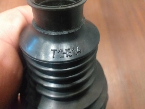 OSŁONA PRZEGUBU PÓŁOSI NAPĘDOWEJ T1H314 OSŁONA PRZEGUBU PÓŁOSI NAPĘDOWEJ T1H314