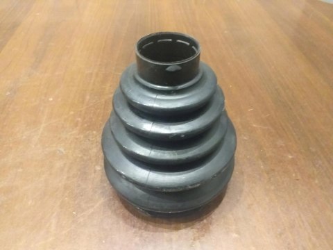 OSŁONA PRZEGUBU PÓŁOSI NAPĘDOWEJ T2X461