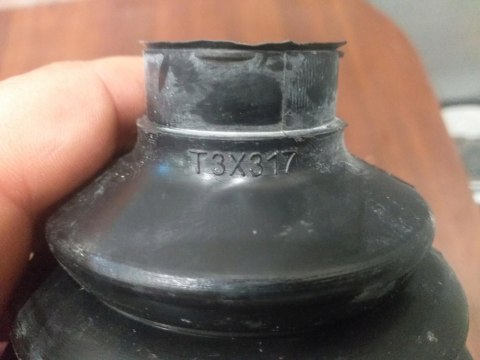 OSŁONA PRZEGUBU PÓŁOSI NAPĘDOWEJ T3X317