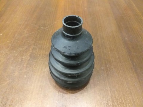 OSŁONA PRZEGUBU PÓŁOSI GKN 1151007500008 OSŁONA PRZEGUBU PÓŁOSI GKN 1151007500008