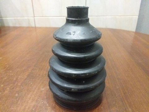 OSŁONA PRZEGUBU PÓŁOSI GKN 1151007500008 OSŁONA PRZEGUBU PÓŁOSI GKN 1151007500008
