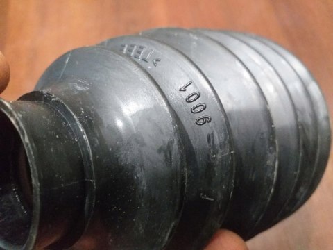 OSŁONA PRZEGUBU PÓŁOSI GKN B0 2150157500012 9001 OSŁONA PRZEGUBU PÓŁOSI GKN B0 2150157500012 9001
