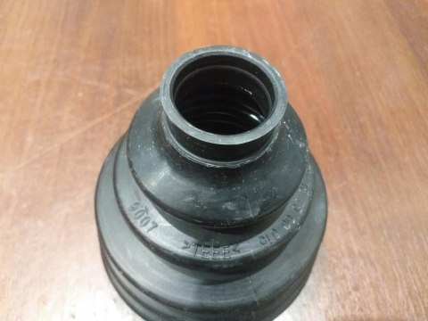 OSŁONA PRZEGUBU PÓŁOSI GKN BO 1150157500015 9007 OSŁONA PRZEGUBU PÓŁOSI GKN BO 1150157500015 9007