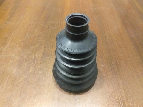 OSŁONA PRZEGUBU PÓŁOSI GKN BO 1159007500022 1362 OSŁONA PRZEGUBU PÓŁOSI GKN BO 1159007500022 1362