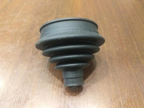 OSŁONA PRZEGUBU PÓŁOSI NAPĘDOWEJ 1X470-11 OSŁONA PRZEGUBU PÓŁOSI NAPĘDOWEJ 1X470-11