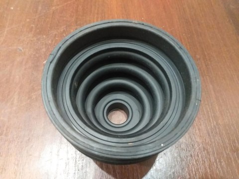 OSŁONA PRZEGUBU PÓŁOSI NAPĘDOWEJ 1X645-2 OSŁONA PRZEGUBU PÓŁOSI NAPĘDOWEJ 1X645-2