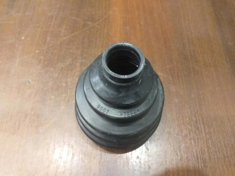 OSŁONA PRZEGUBU PÓŁOSI NAPĘDOWEJ 9007GKN1150157500 OSŁONA PRZEGUBU PÓŁOSI NAPĘDOWEJ 9007GKN1150157500