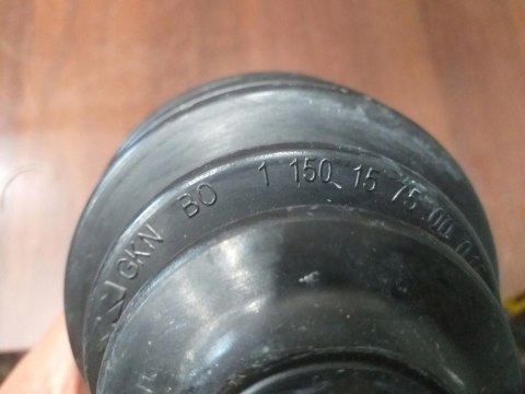 OSŁONA PRZEGUBU PÓŁOSI NAPĘDOWEJ 9007GKN1150157500 OSŁONA PRZEGUBU PÓŁOSI NAPĘDOWEJ 9007GKN1150157500