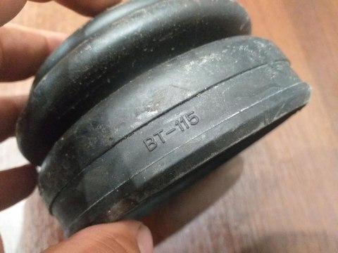 OSŁONA PRZEGUBU PÓŁOSI NAPĘDOWEJ BT-115 OSŁONA PRZEGUBU PÓŁOSI NAPĘDOWEJ BT-115