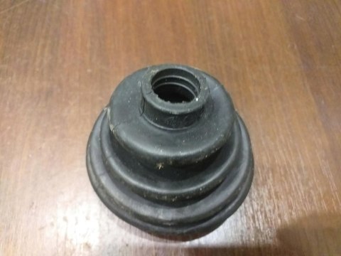 OSŁONA PRZEGUBU PÓŁOSI NAPĘDOWEJ BT-1461 OSŁONA PRZEGUBU PÓŁOSI NAPĘDOWEJ BT-1461