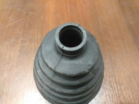 OSŁONA PRZEGUBU PÓŁOSI NAPĘDOWEJ BT-163 OSŁONA PRZEGUBU PÓŁOSI NAPĘDOWEJ BT-163
