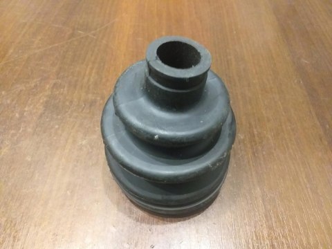 OSŁONA PRZEGUBU PÓŁOSI NAPĘDOWEJ BT-164 OSŁONA PRZEGUBU PÓŁOSI NAPĘDOWEJ BT-164