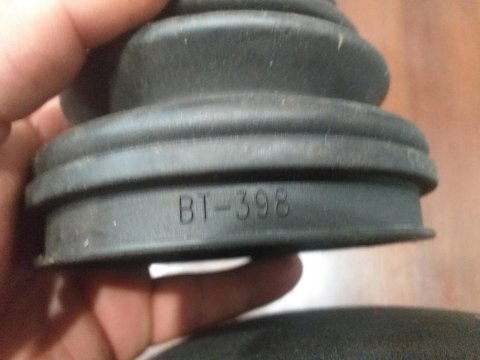 OSŁONA PRZEGUBU PÓŁOSI NAPĘDOWEJ BT-398 OSŁONA PRZEGUBU PÓŁOSI NAPĘDOWEJ BT-398