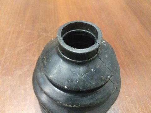 OSŁONA PRZEGUBU PÓŁOSI NAPĘDOWEJ BT-7146 OSŁONA PRZEGUBU PÓŁOSI NAPĘDOWEJ BT-7146