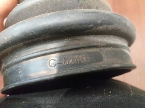 OSŁONA PRZEGUBU PÓŁOSI NAPĘDOWEJ C-6140 OSŁONA PRZEGUBU PÓŁOSI NAPĘDOWEJ C-6140