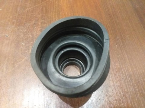 OSŁONA PRZEGUBU PÓŁOSI NAPĘDOWEJ RR301002X OSŁONA PRZEGUBU PÓŁOSI NAPĘDOWEJ RR301002X