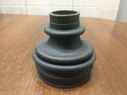 OSŁONA PRZEGUBU PÓŁOSI NAPĘDOWEJ RR301002X OSŁONA PRZEGUBU PÓŁOSI NAPĘDOWEJ RR301002X