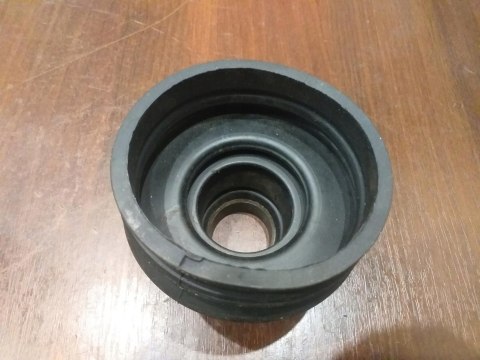 OSŁONA PRZEGUBU PÓŁOSI NAPĘDOWEJ RR301002X OSŁONA PRZEGUBU PÓŁOSI NAPĘDOWEJ RR301002X