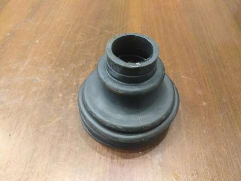 OSŁONA PRZEGUBU PÓŁOSI NAPĘDOWEJ RR301002X OSŁONA PRZEGUBU PÓŁOSI NAPĘDOWEJ RR301002X