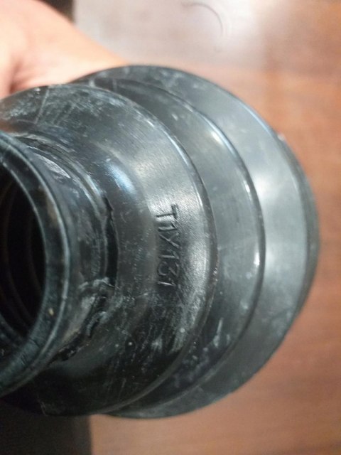 OSŁONA PRZEGUBU PÓŁOSI NAPĘDOWEJ T1X131 OSŁONA PRZEGUBU PÓŁOSI NAPĘDOWEJ T1X131