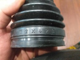 OSŁONA PRZEGUBU PÓŁOSI NAPĘDOWEJ T2X423