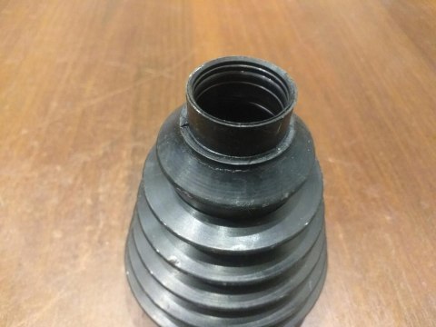 OSŁONA PRZEGUBU PÓŁOSI NAPĘDOWEJ T2X513 OSŁONA PRZEGUBU PÓŁOSI NAPĘDOWEJ T2X513