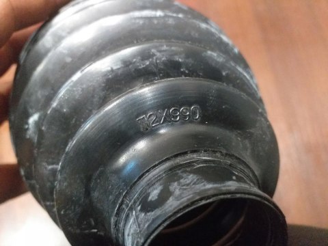OSŁONA PRZEGUBU PÓŁOSI NAPĘDOWEJ T2X990 OSŁONA PRZEGUBU PÓŁOSI NAPĘDOWEJ T2X990