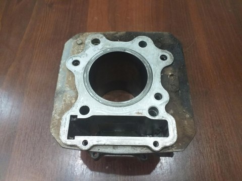CYLINDER HONDA TRX 300 4X4 BIG RED CYLINDER HONDA TRX 300 4X4 BIG RED