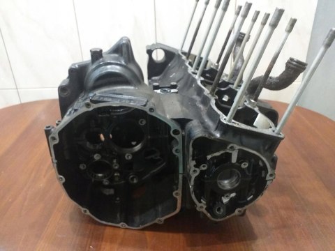 KARTERY BLOK SILNIKA SUZUKI GSF 650 BANDIT P706 KARTERY BLOK SILNIKA SUZUKI GSF 650 BANDIT P706
